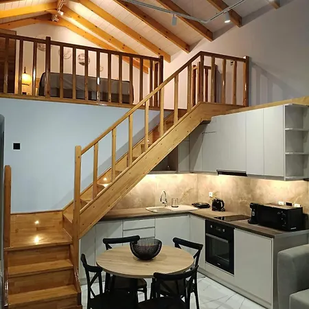 Peaceful Loft Retreat With Modern Design * Lepoura
