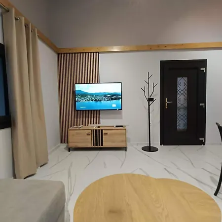 Dom wakacyjny Peaceful Loft Retreat With Modern Design Lepoura